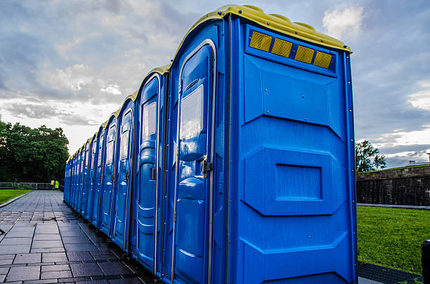 Best VIP or Luxury Restroom Trailers  in Seville, FL